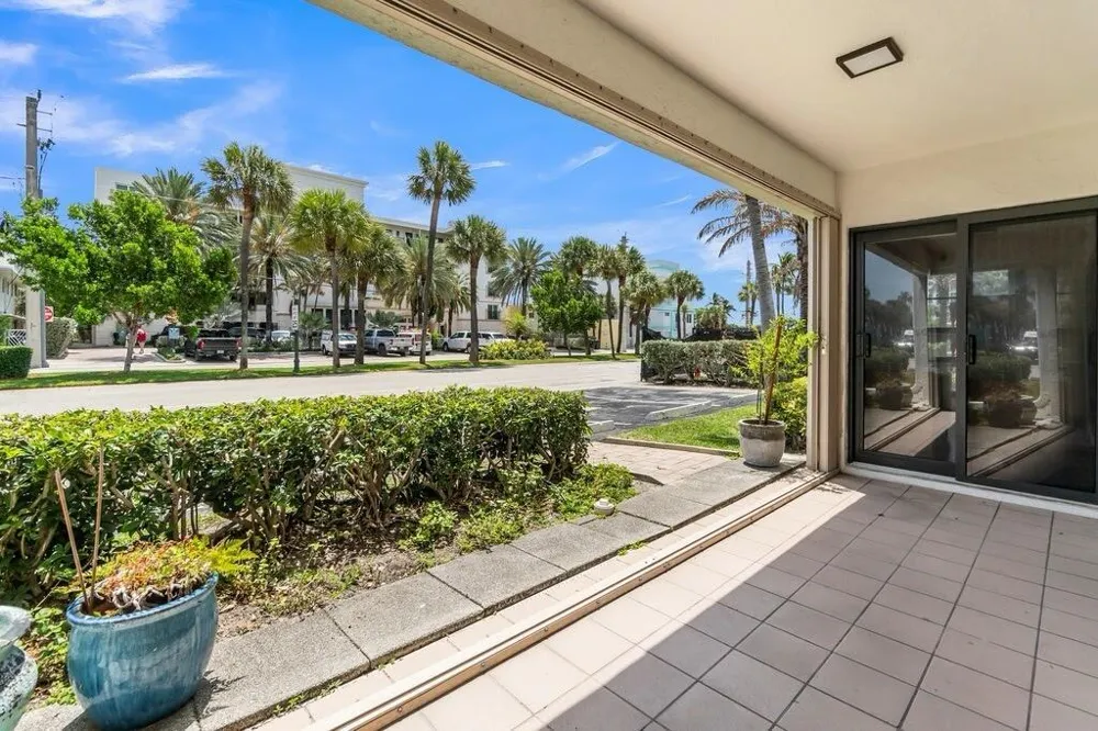 4140 Ocean Drive #101e Lauderdale By The Sea, FL 33308