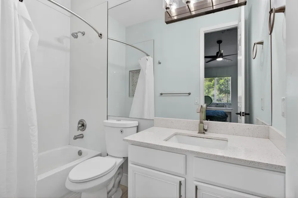 2457 NE 14th Street #2457 Pompano Beach, FL 33062