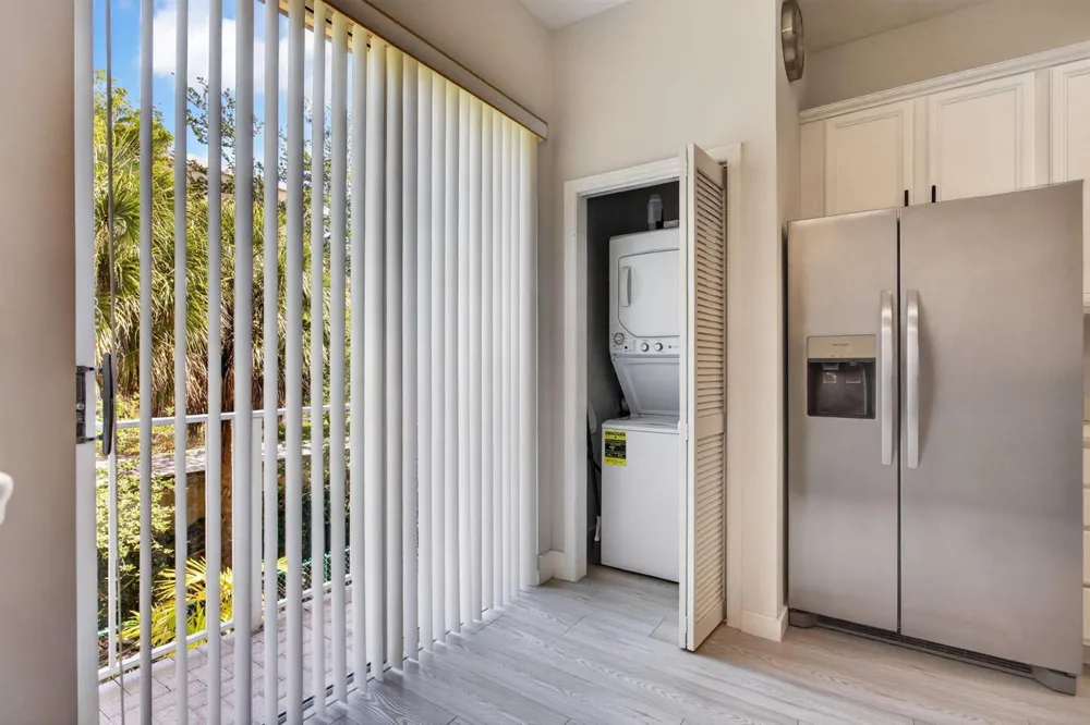 2457 NE 14th Street #2457 Pompano Beach, FL 33062