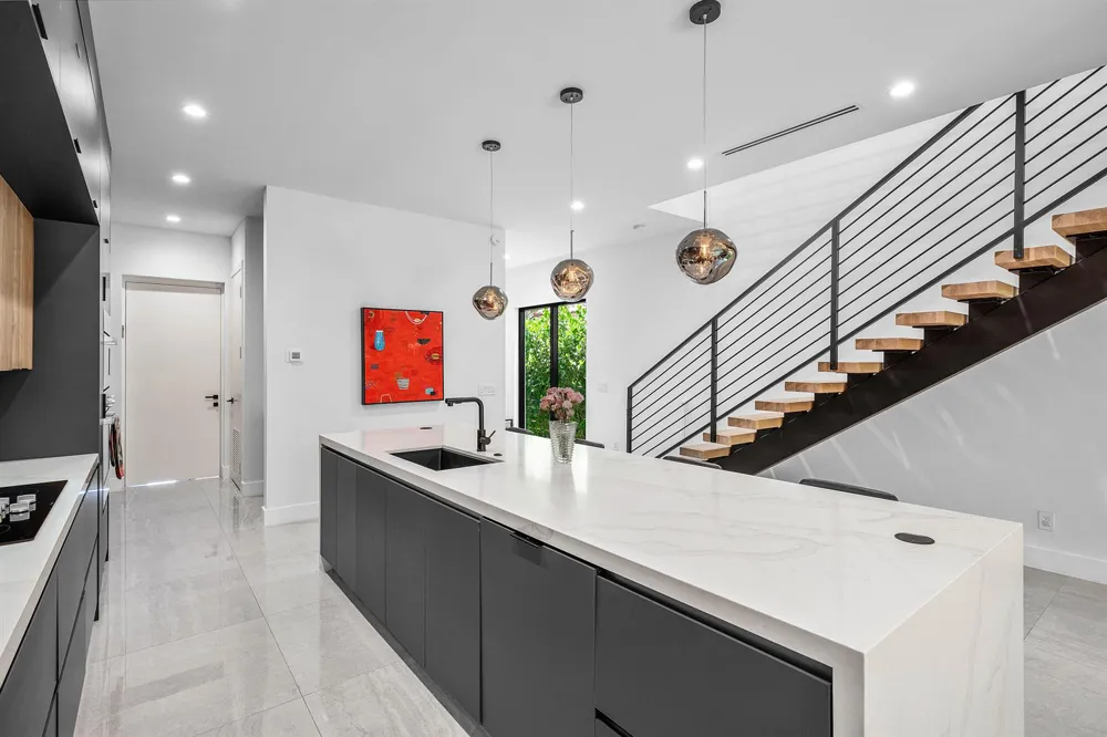 1123 NE 12th Avenue #A Fort Lauderdale, FL 33304