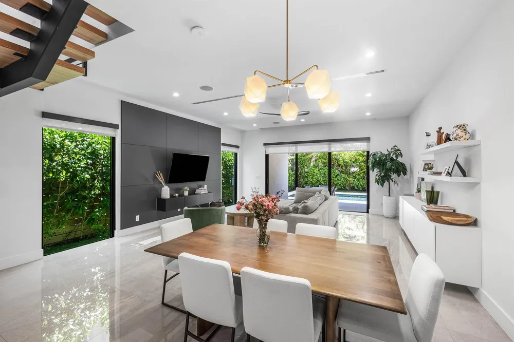 1123 NE 12th Avenue #A Fort Lauderdale, FL 33304