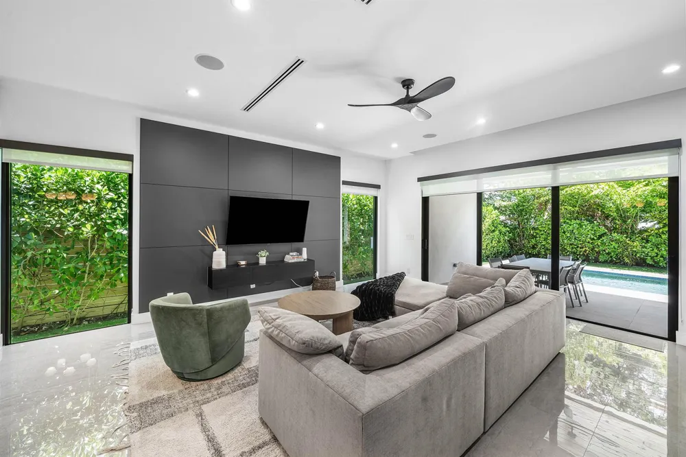 1123 NE 12th Avenue #A Fort Lauderdale, FL 33304