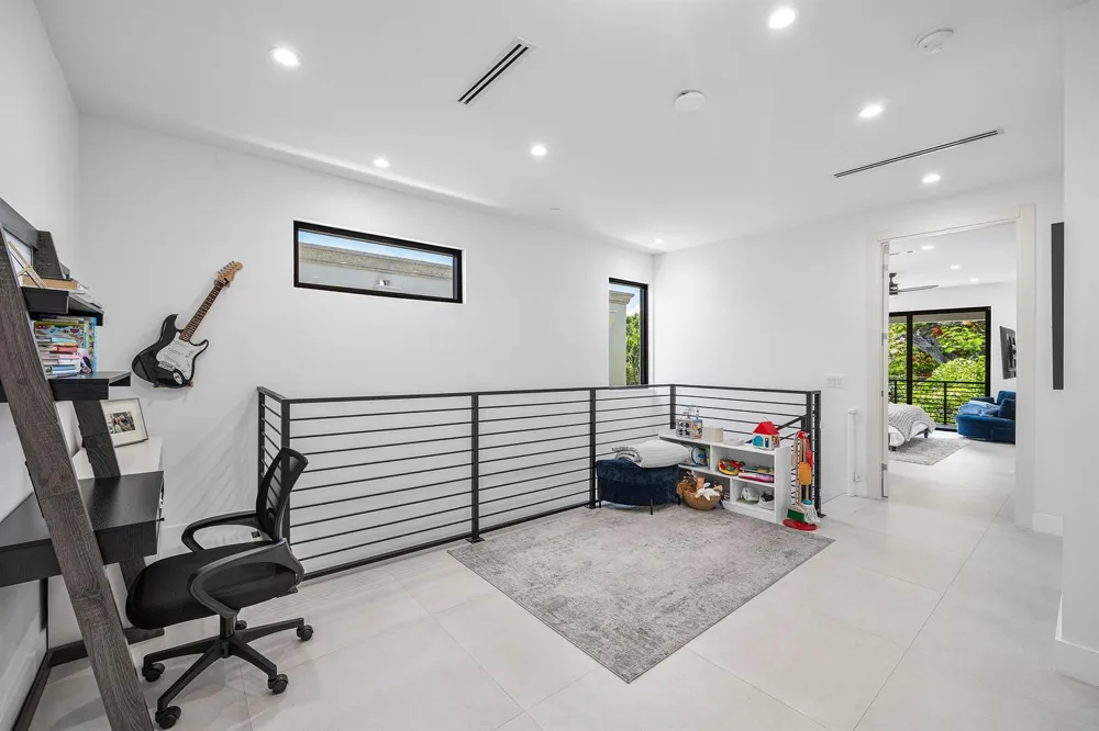 1123 NE 12th Avenue #A Fort Lauderdale, FL 33304