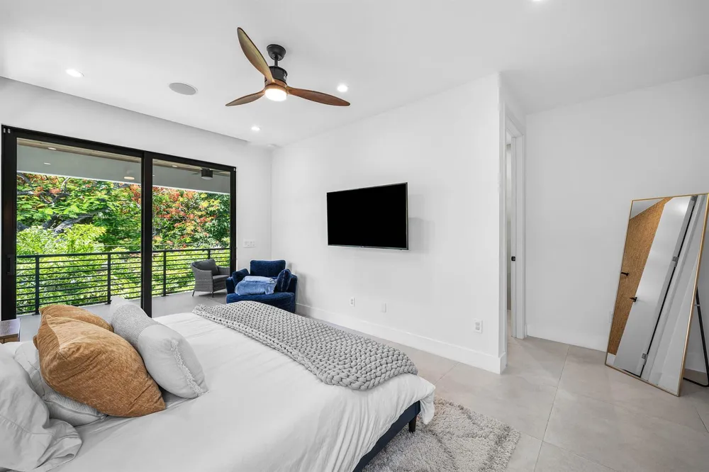1123 NE 12th Avenue #A Fort Lauderdale, FL 33304
