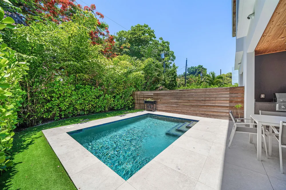 1123 NE 12th Avenue #A Fort Lauderdale, FL 33304