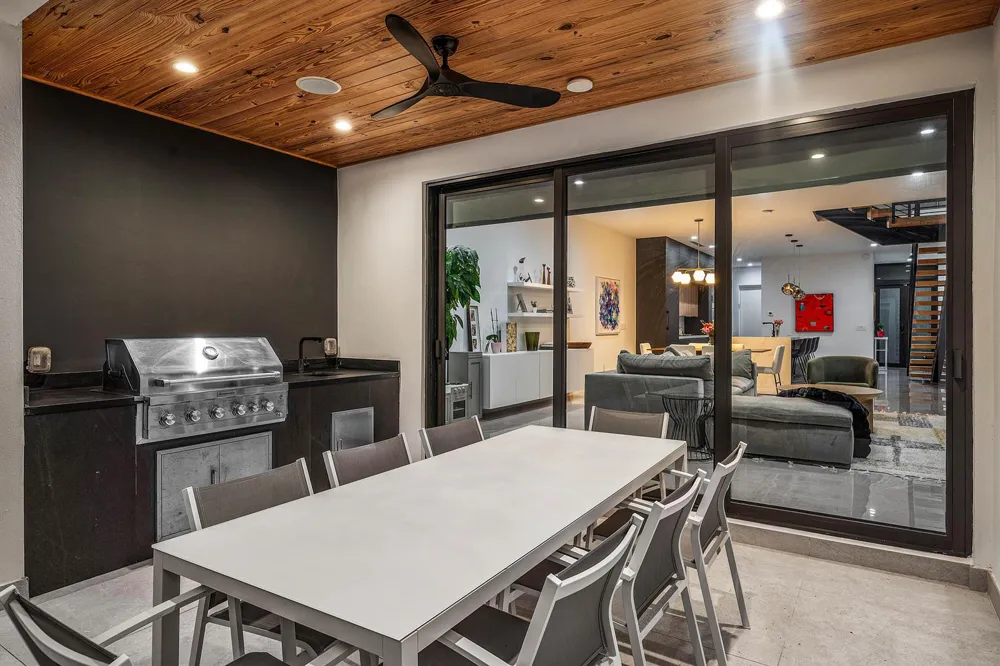 1123 NE 12th Avenue #A Fort Lauderdale, FL 33304