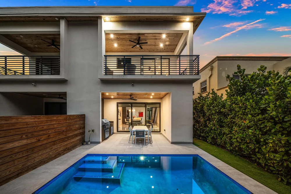 1123 NE 12th Avenue #A Fort Lauderdale, FL 33304