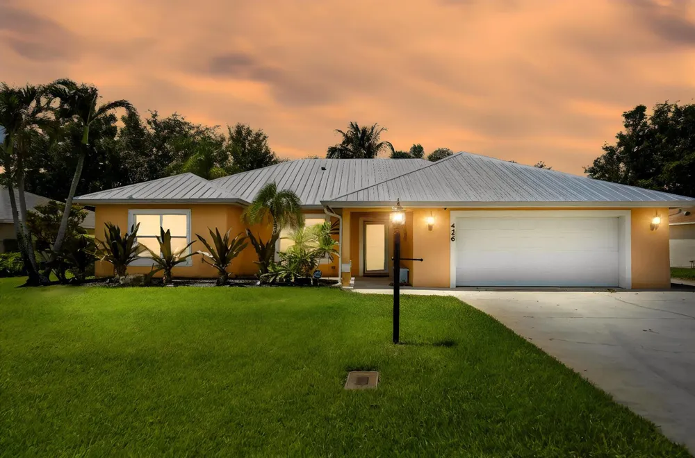 426 NE Vanda Terrado Jensen Beach, FL 34957