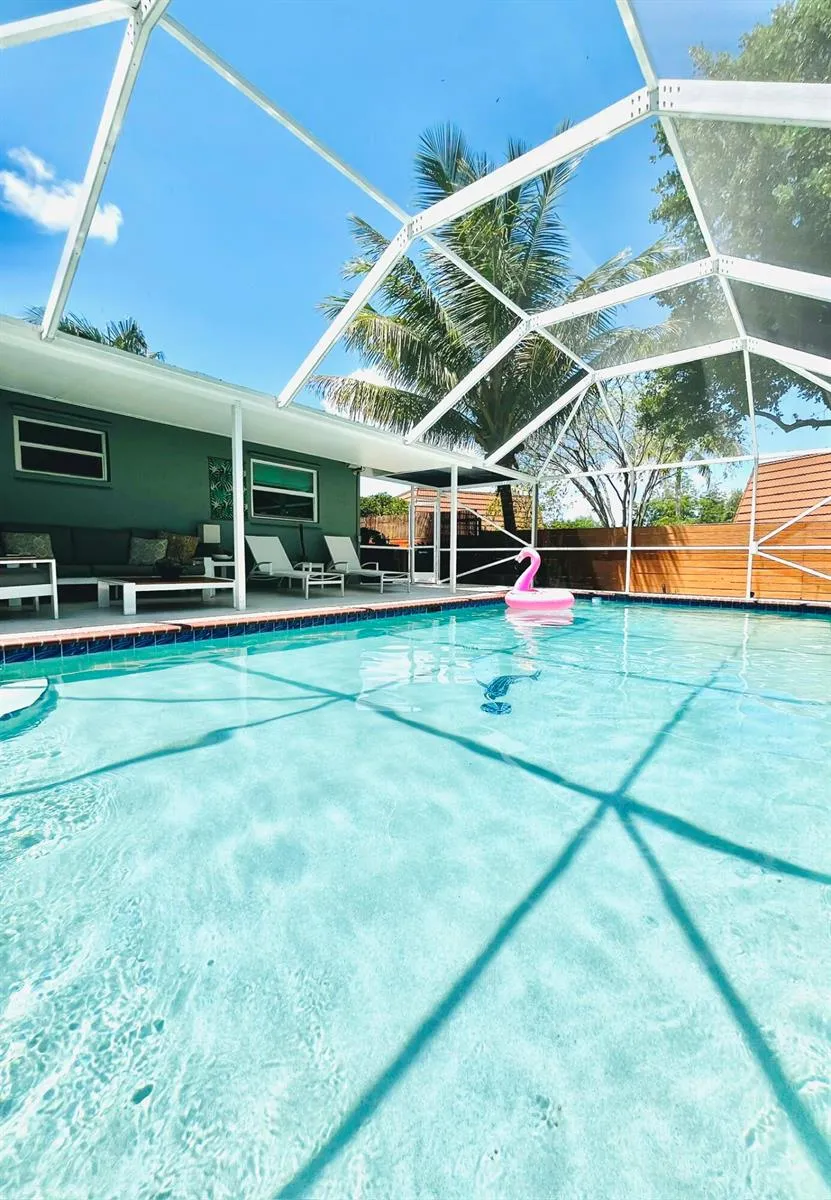 2807 SW 13th Court Deerfield Beach, FL 33442