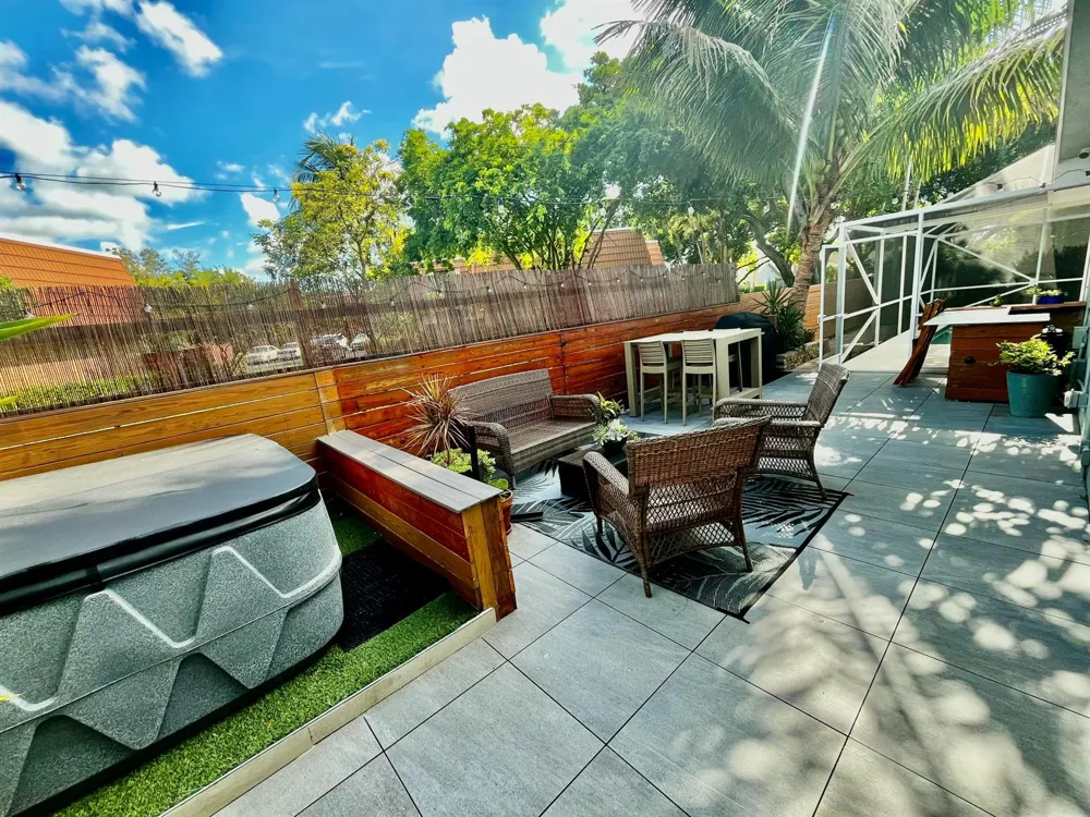 2807 SW 13th Court Deerfield Beach, FL 33442