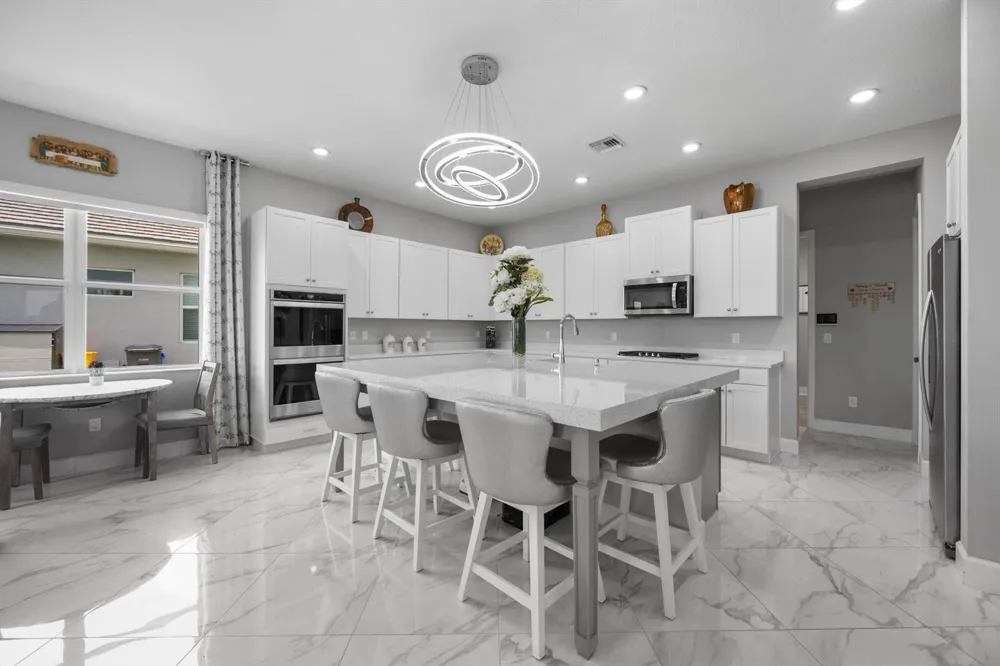 5669 Liberty Lane Westlake, FL 33470