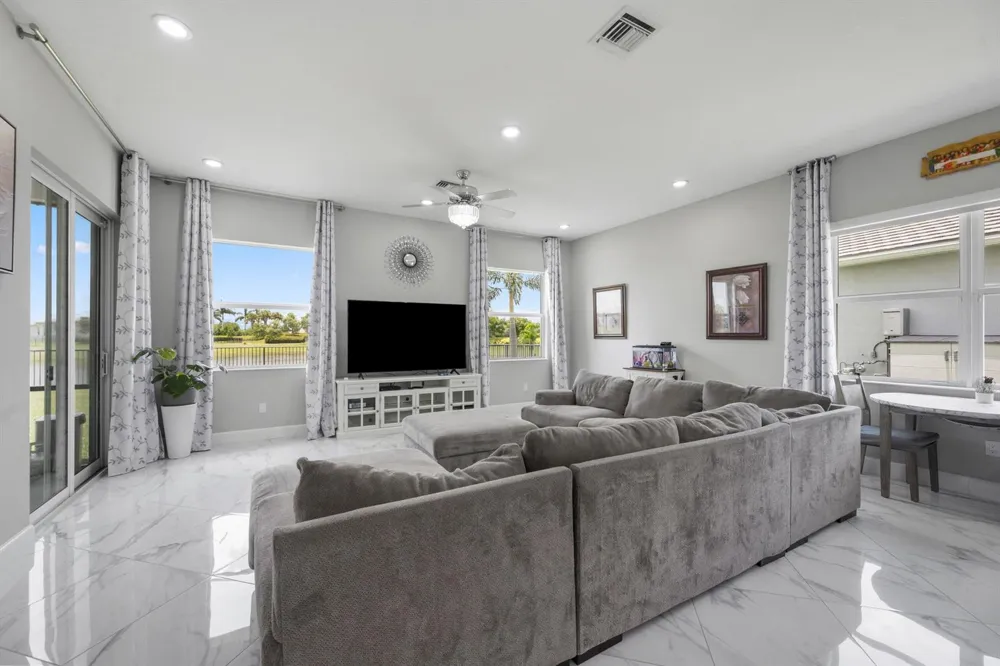 5669 Liberty Lane Westlake, FL 33470