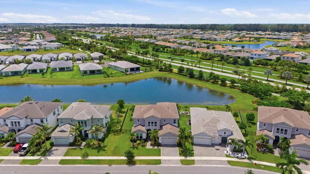5669 Liberty Lane Westlake, FL 33470
