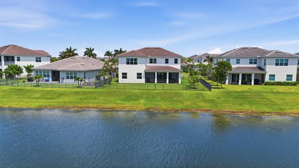 5669 Liberty Lane Westlake, FL 33470