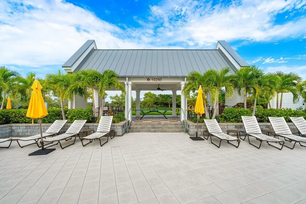 5669 Liberty Lane Westlake, FL 33470
