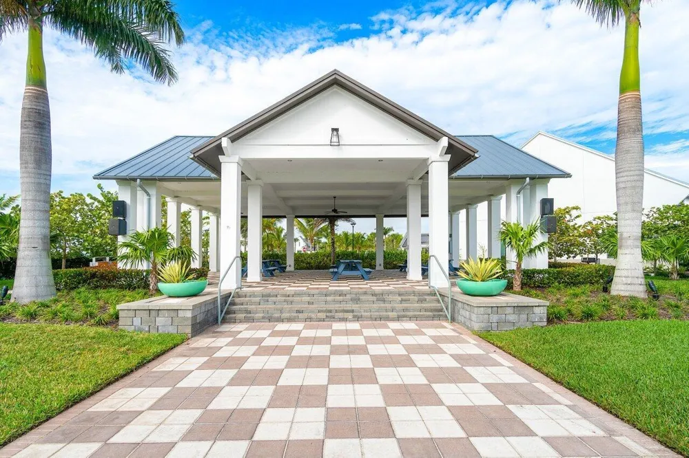 5669 Liberty Lane Westlake, FL 33470