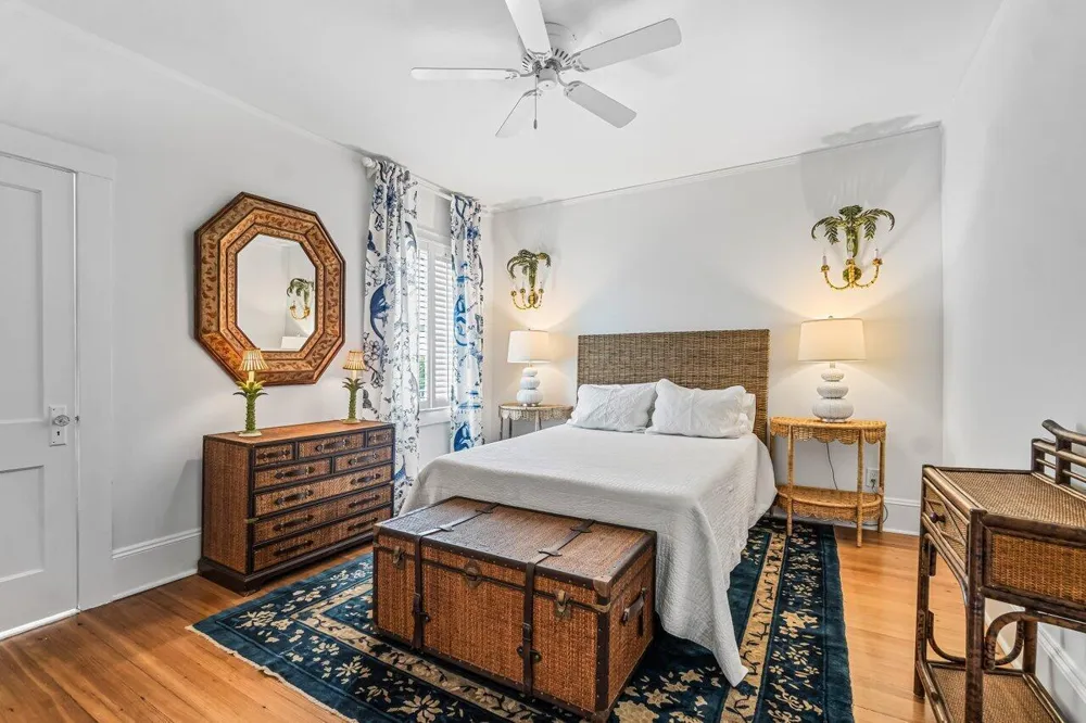 263 Park Avenue Palm Beach, FL 33480