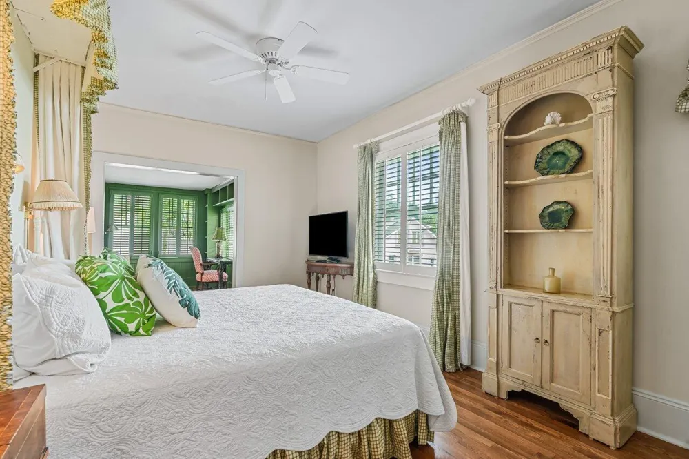 263 Park Avenue Palm Beach, FL 33480