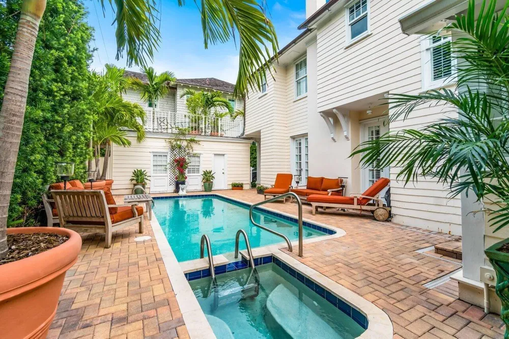 263 Park Avenue Palm Beach, FL 33480