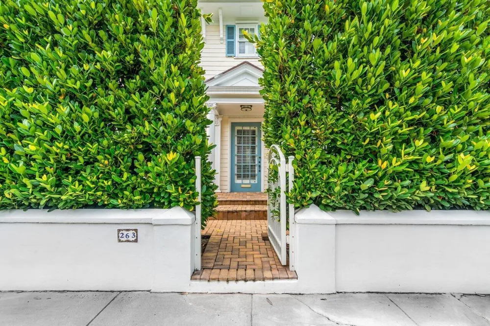 263 Park Avenue Palm Beach, FL 33480