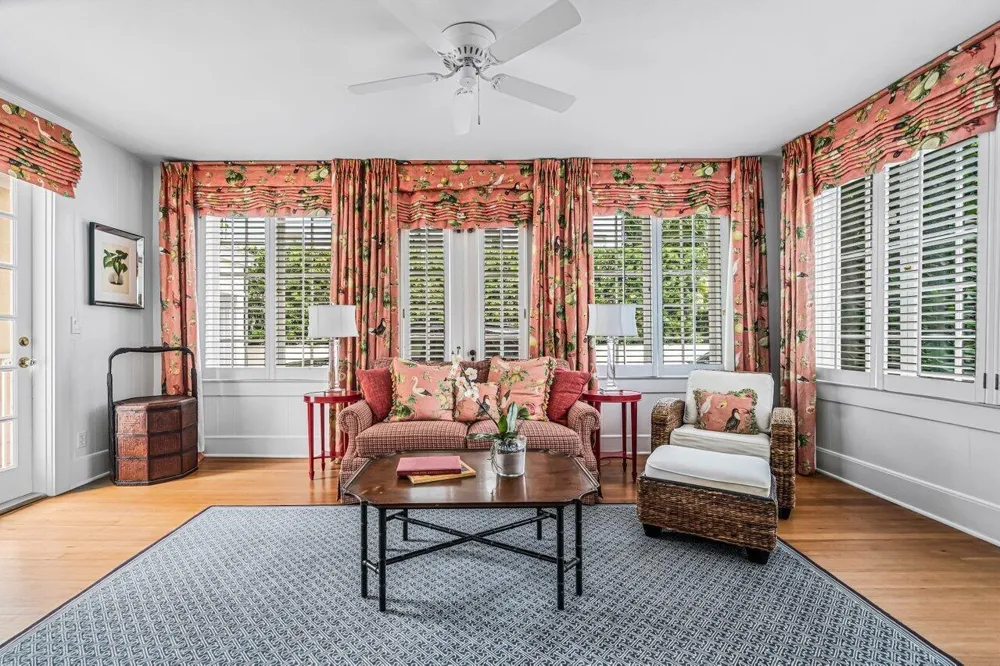 263 Park Avenue Palm Beach, FL 33480