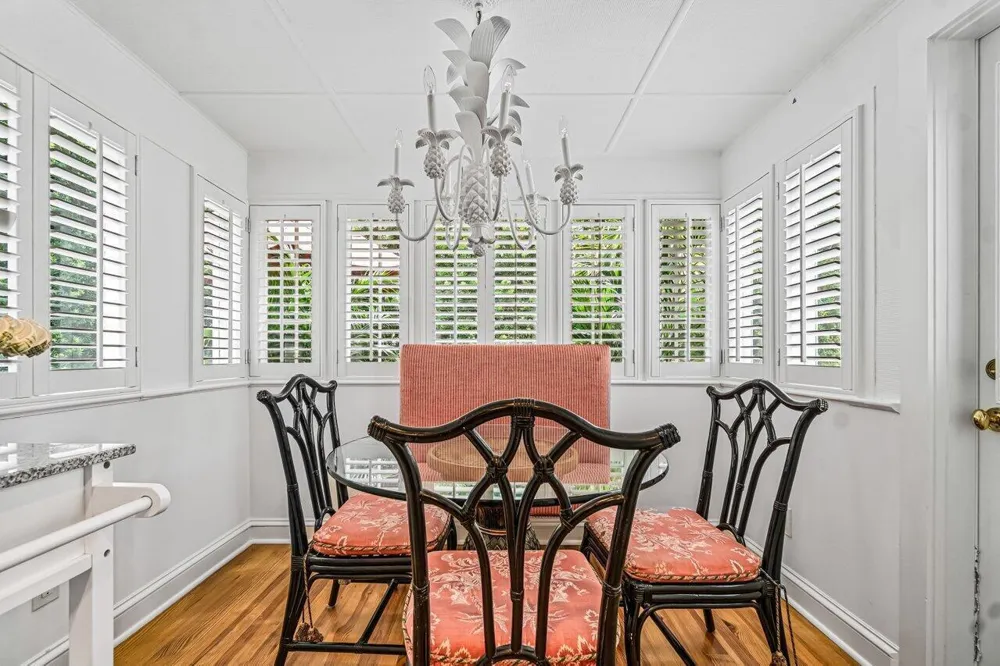 263 Park Avenue Palm Beach, FL 33480