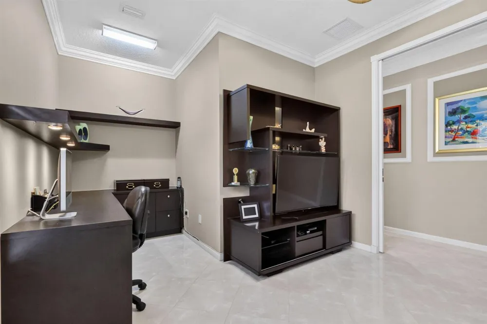 6550 Sand City Way Delray Beach, FL 33446