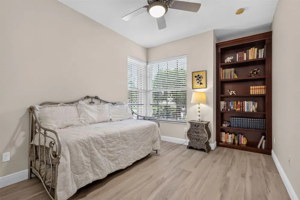 6550 Sand City Way Delray Beach, FL 33446