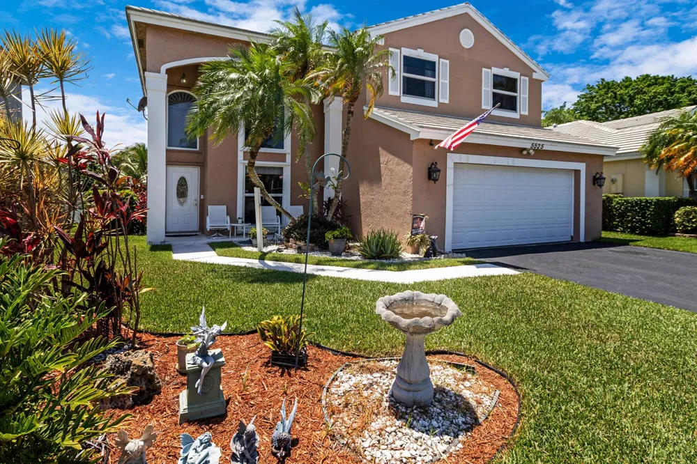 5525 NW 54th Circle Coconut Creek, FL 33073