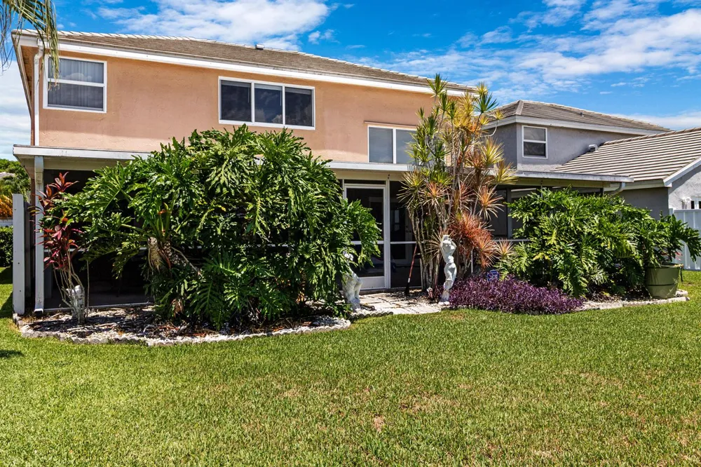 5525 NW 54th Circle Coconut Creek, FL 33073