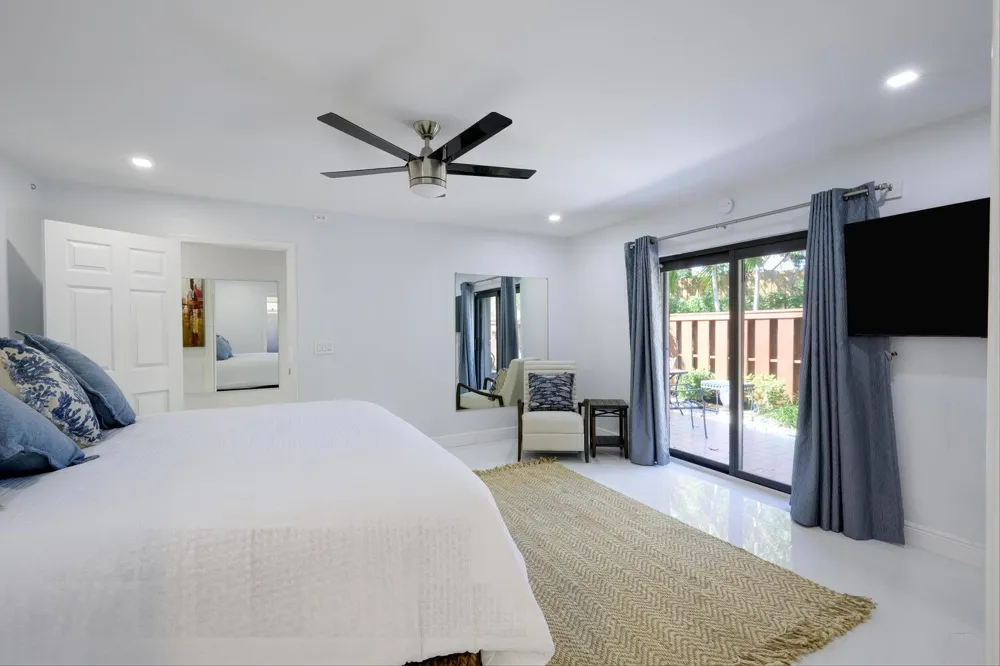 11335 Twelve Oaks Way North Palm Beach, FL 33408