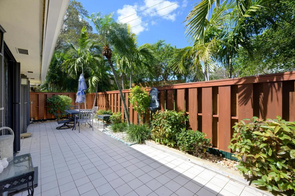 11335 Twelve Oaks Way North Palm Beach, FL 33408