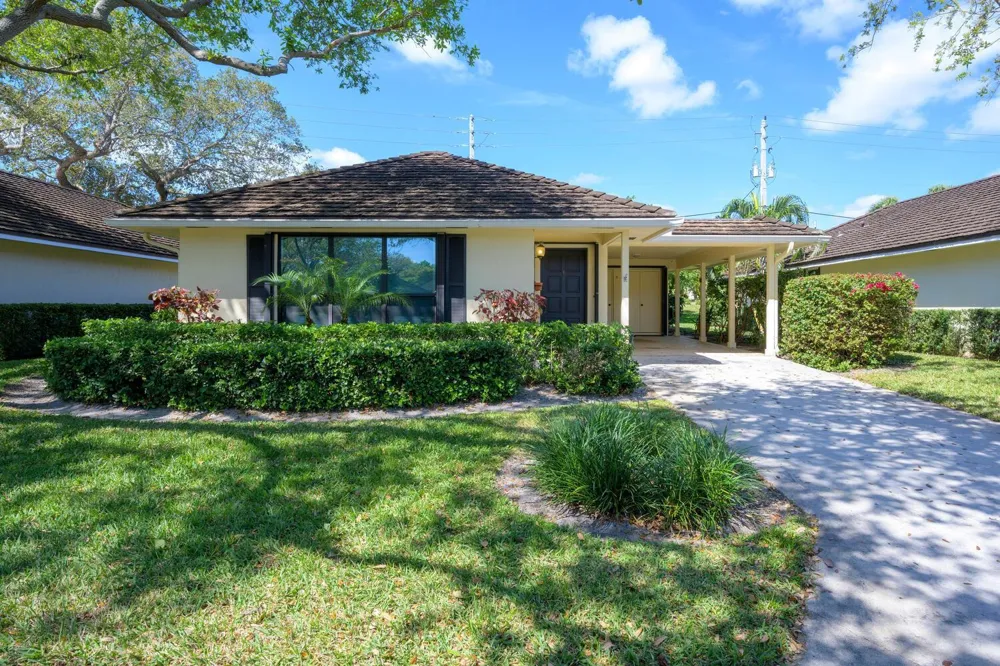 11335 Twelve Oaks Way North Palm Beach, FL 33408