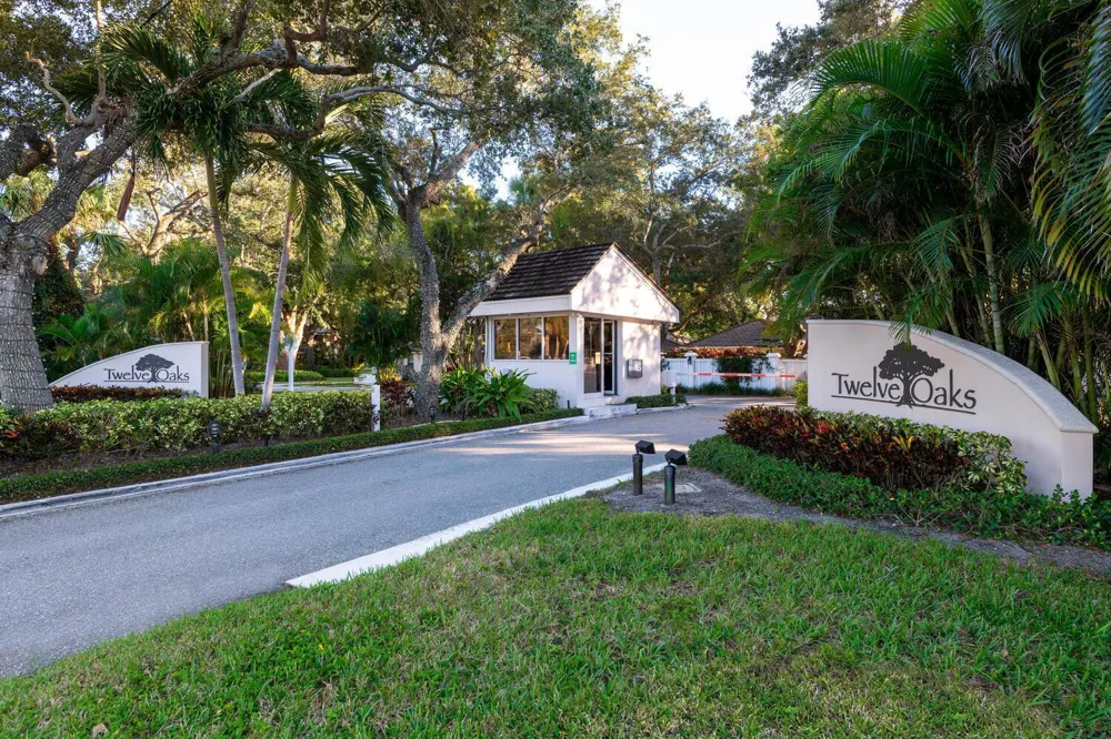 11335 Twelve Oaks Way North Palm Beach, FL 33408