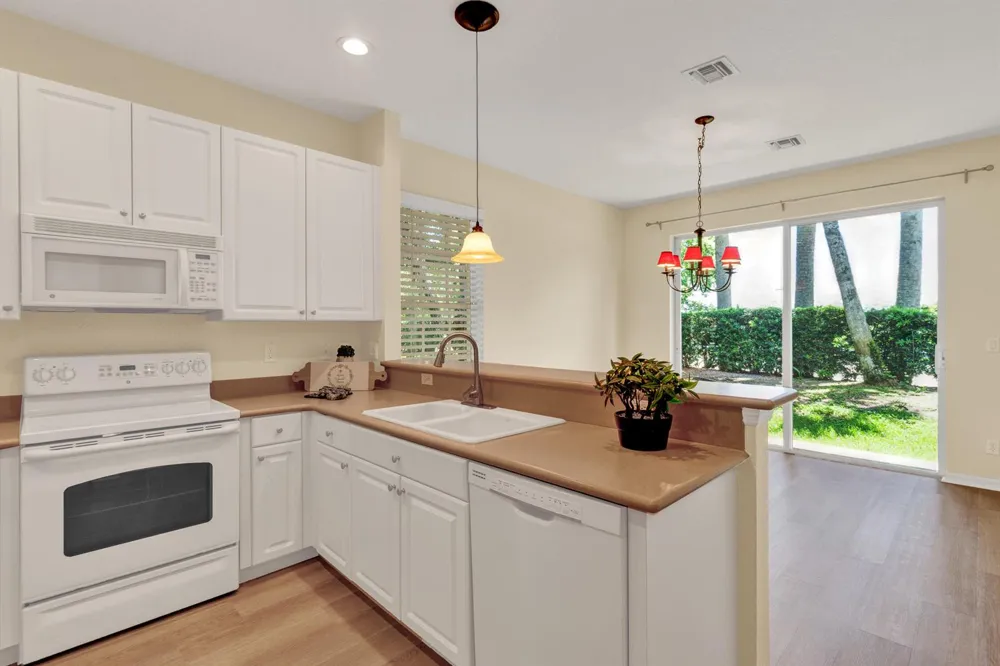 9975 E Villa Circle Vero Beach, FL 32966