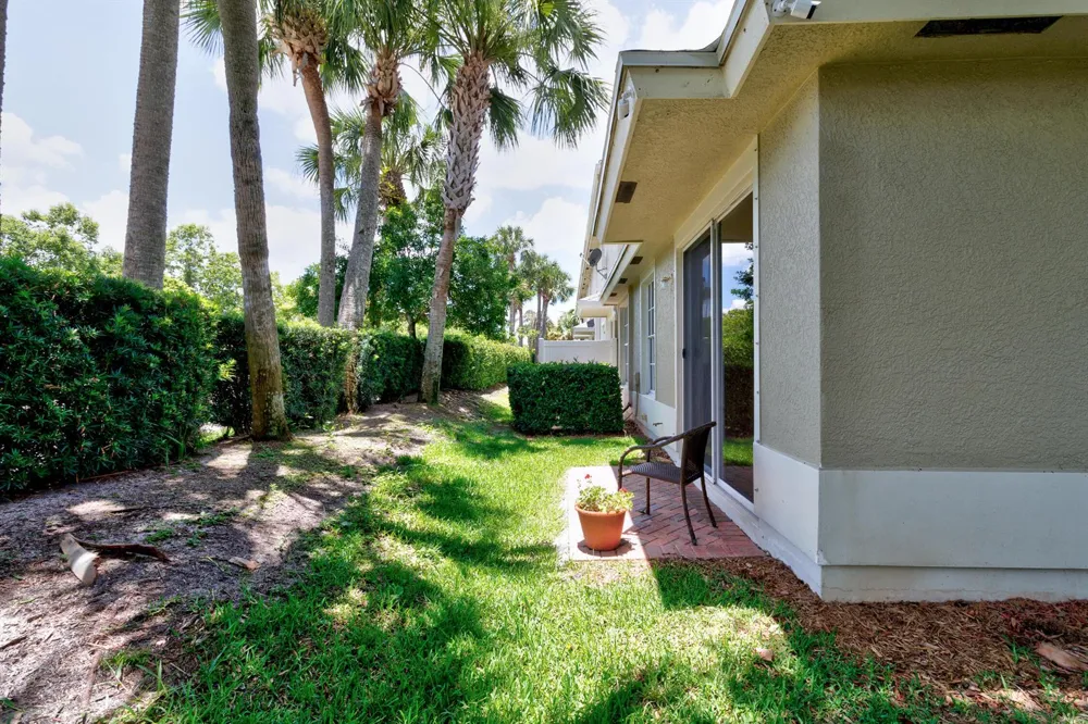 9975 E Villa Circle Vero Beach, FL 32966