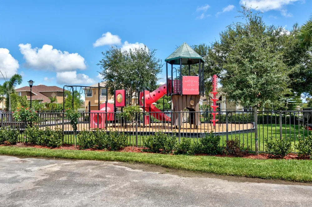 9975 E Villa Circle Vero Beach, FL 32966