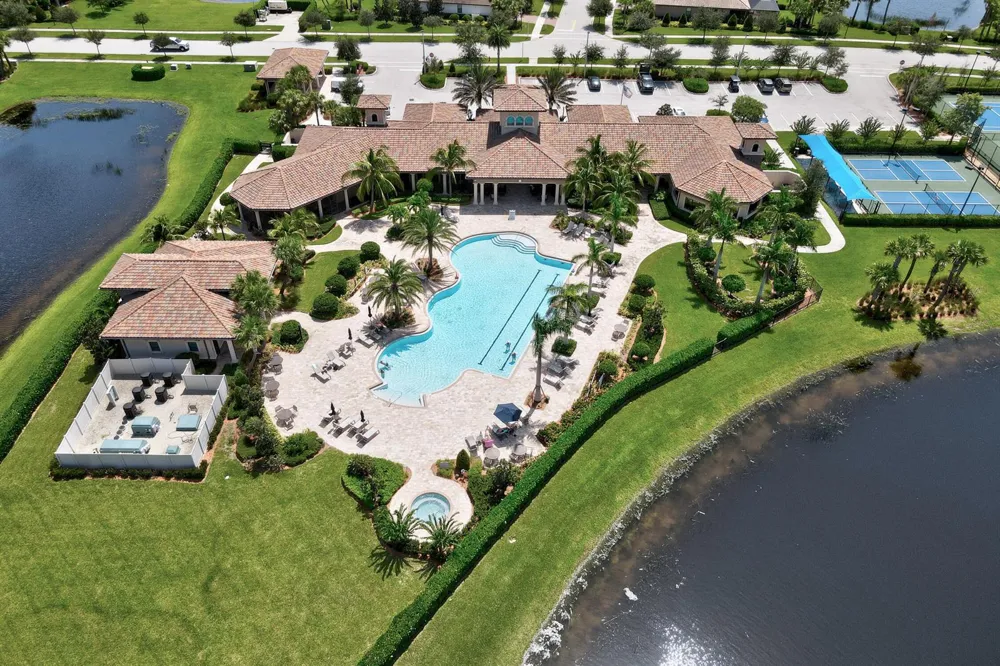 5021 Monroe Circle Vero Beach, FL 32967