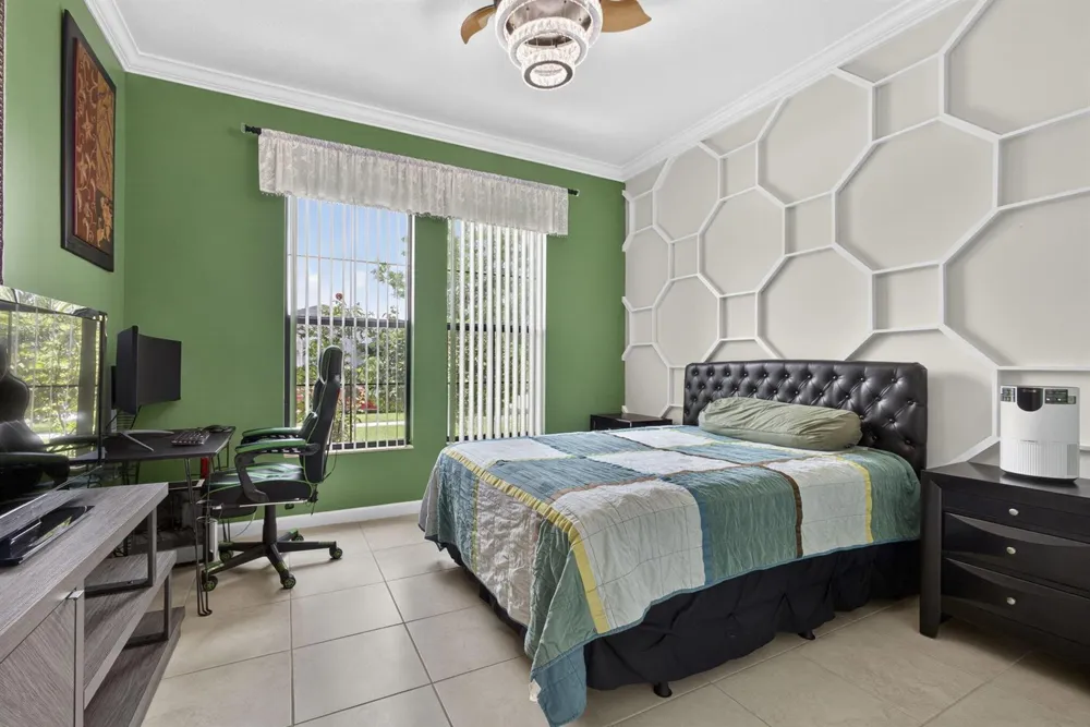 1010 Sweetgrass Street Loxahatchee, FL 33470