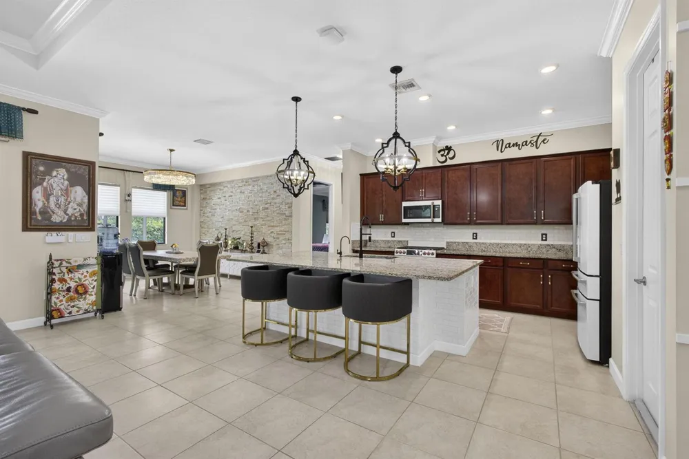 1010 Sweetgrass Street Loxahatchee, FL 33470