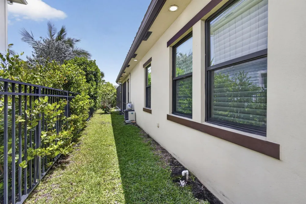 1010 Sweetgrass Street Loxahatchee, FL 33470