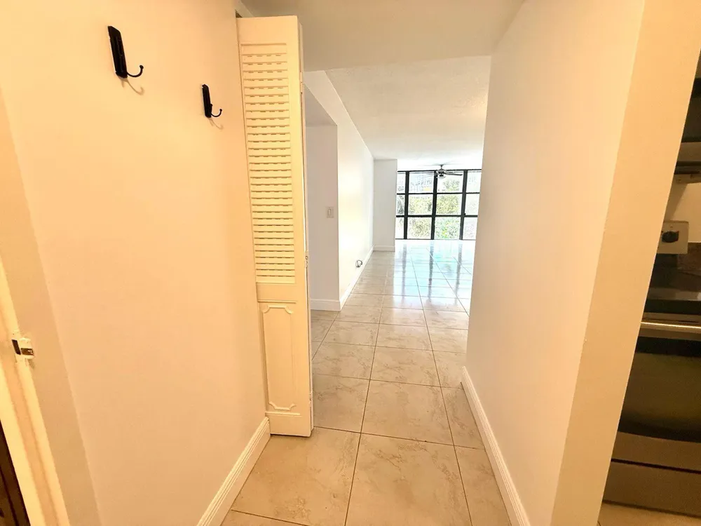 1000 Parkview Drive #316 Hallandale Beach, FL 33009