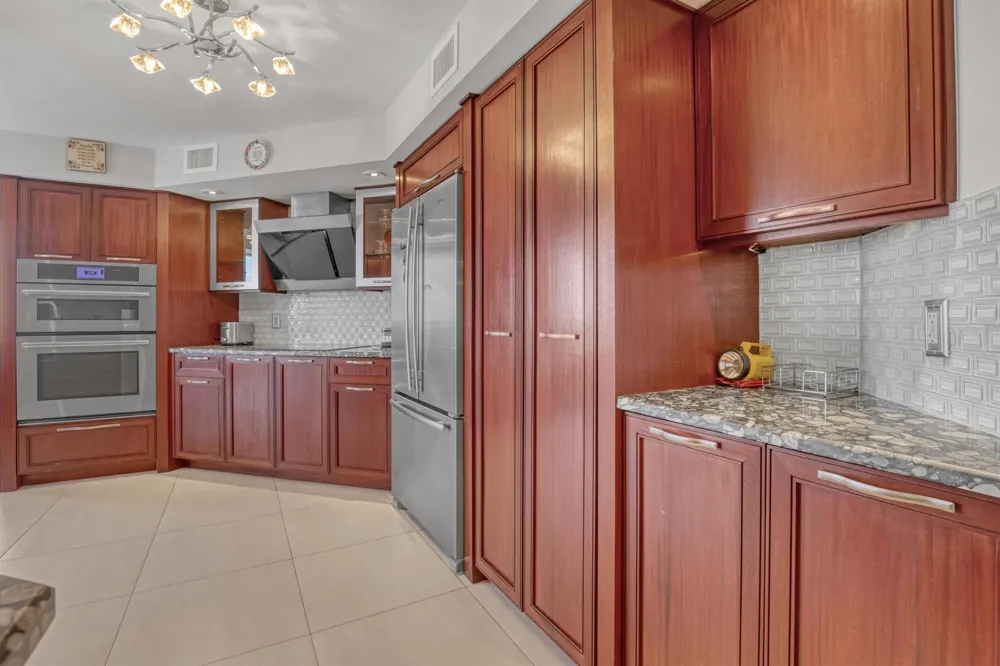 5200 Ocean Drive #1902 Riviera Beach, FL 33404