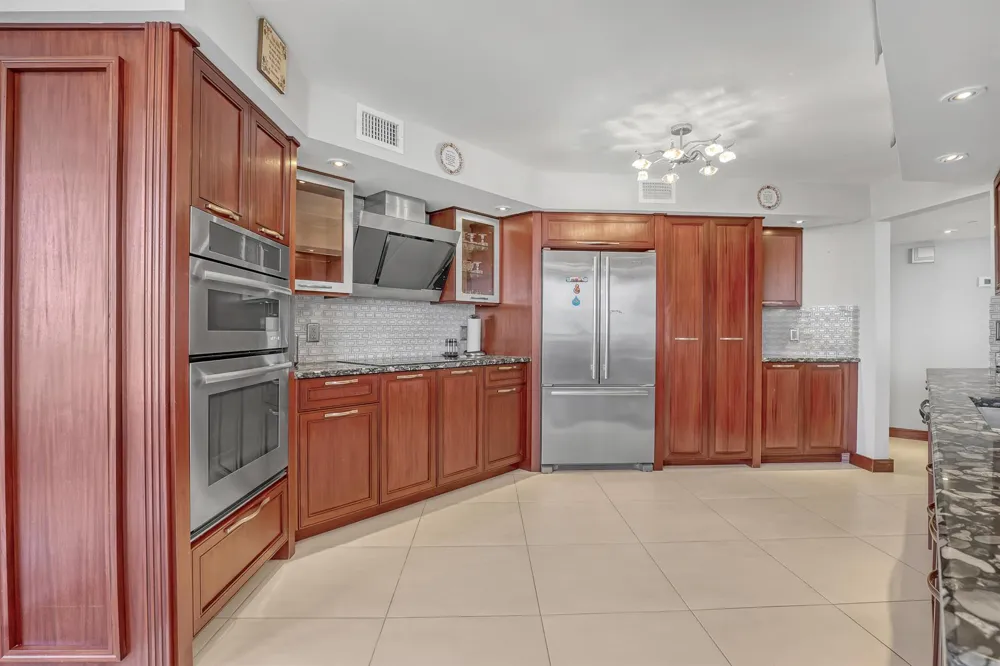 5200 Ocean Drive #1902 Riviera Beach, FL 33404