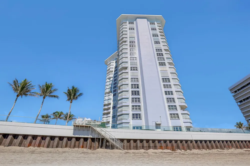 5200 Ocean Drive #1902 Riviera Beach, FL 33404
