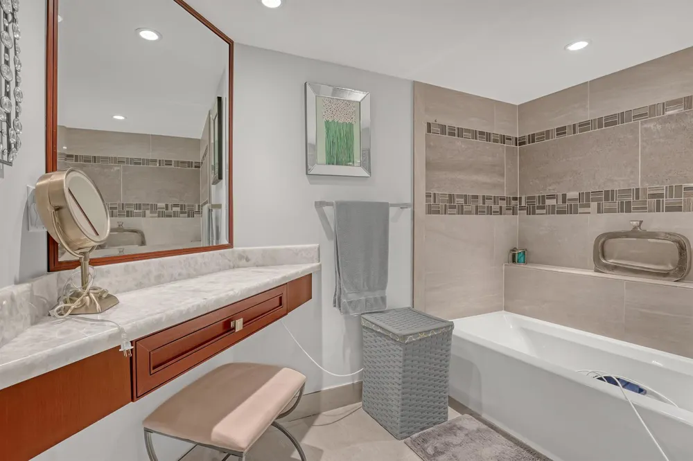 5200 Ocean Drive #1902 Riviera Beach, FL 33404