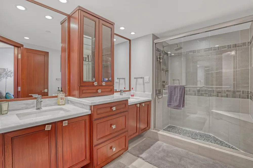 5200 Ocean Drive #1902 Riviera Beach, FL 33404