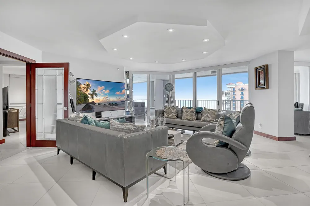 5200 Ocean Drive #1902 Riviera Beach, FL 33404