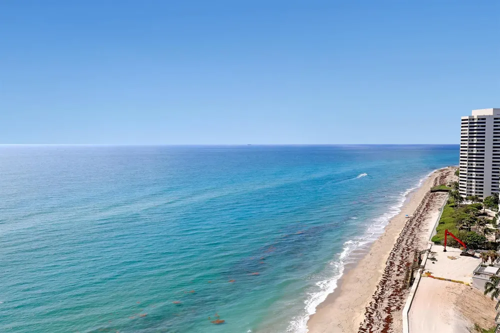 5200 Ocean Drive #1902 Riviera Beach, FL 33404