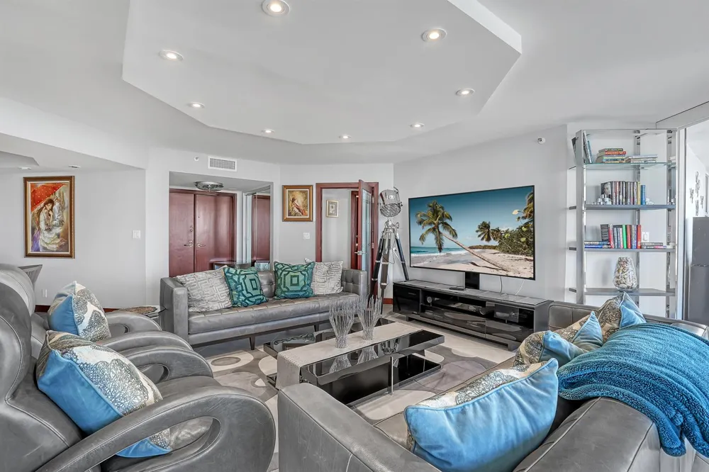 5200 Ocean Drive #1902 Riviera Beach, FL 33404